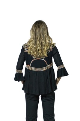 Chaqueta estilo blusa bordada