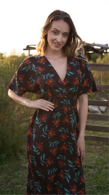 POOHA DRESS