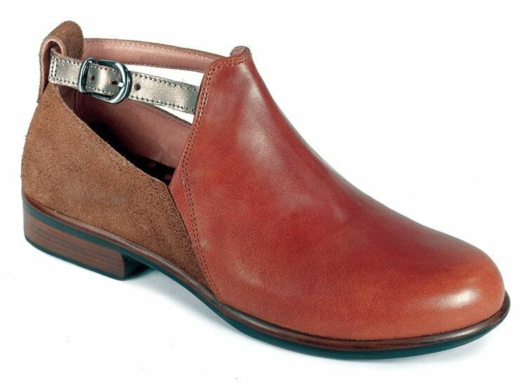 NAOT KAMSIN SHOE WITH REMOVABLE FOOTBED