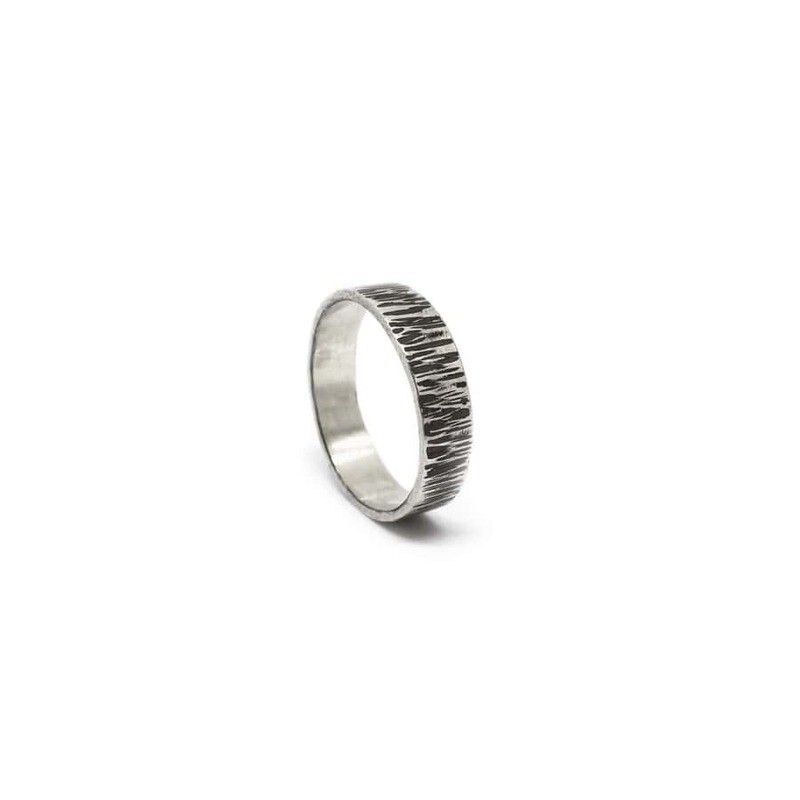 Zebra Ring