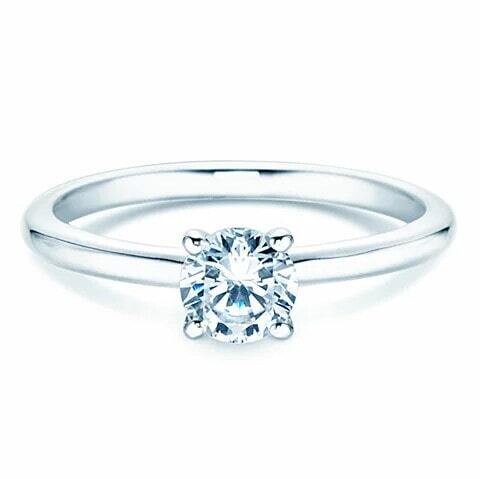 Solitario Diamante 0,5 ct 18 kt bianco