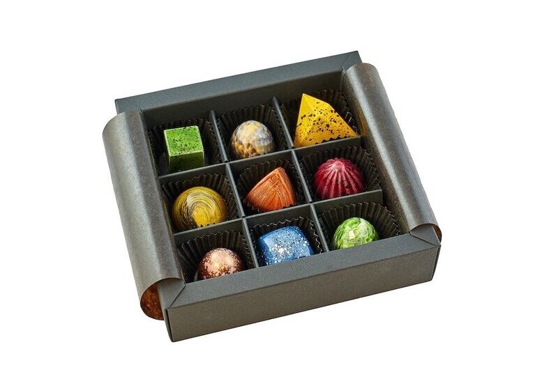 Maasz Schokolade - Gemischte Box mit 9 Pralinen Maasz Schokolade - Gemischte Box mit 9 Pralinen