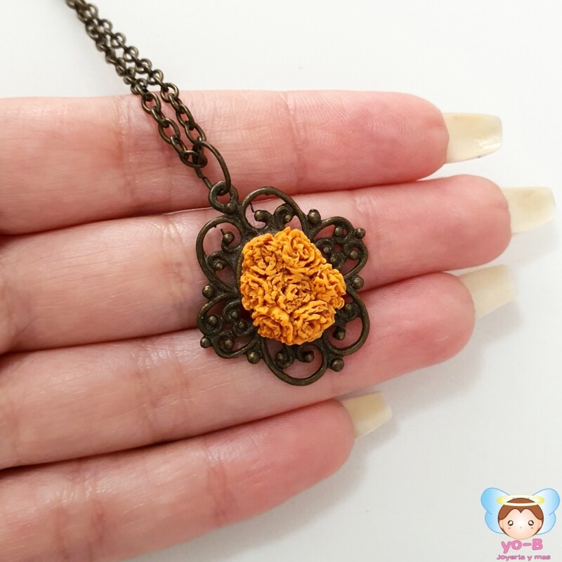 Collar Camafeo Cempasuchil