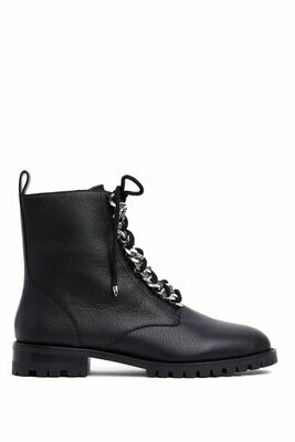 Chain Boot