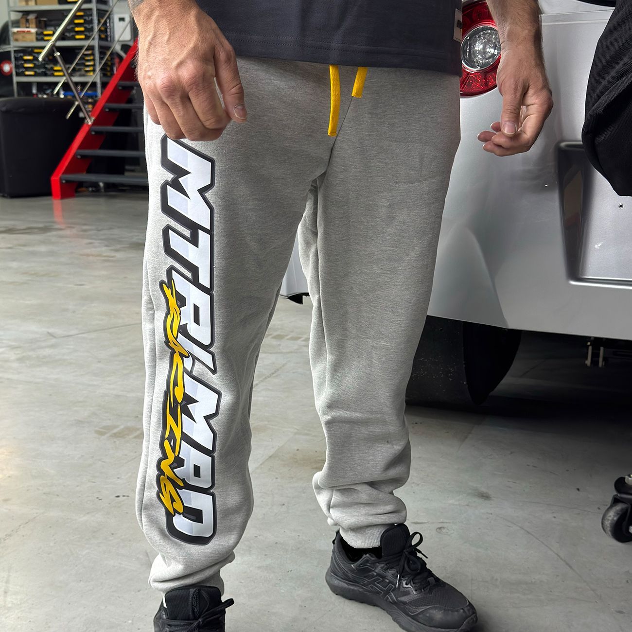 MMR Jogger Grau