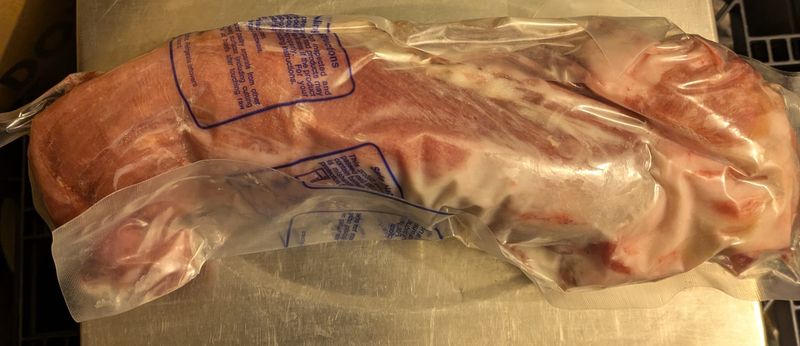 Whole pork tenderloin (2-2.2bs)