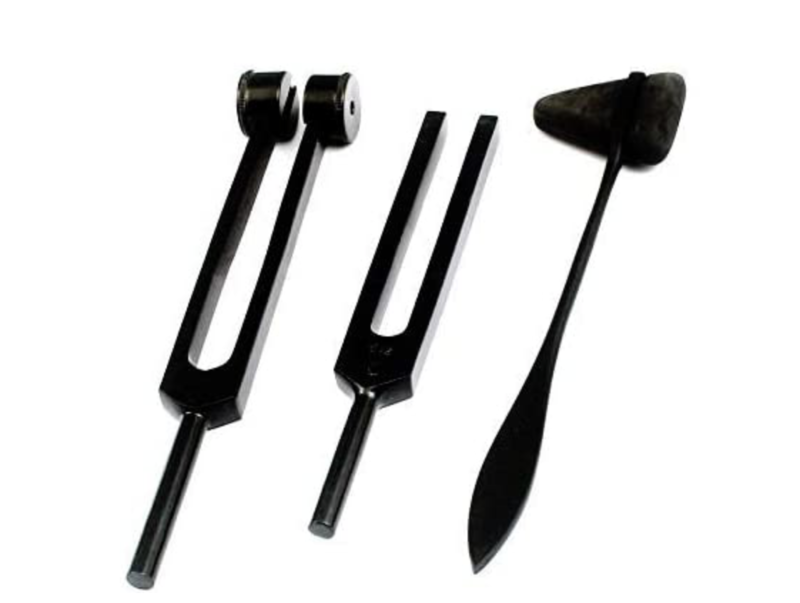 5 pcs Reflex Percussion Taylor Hammer + Penlight + Tuning Fork C 128 C 512 + Bandage Scissors