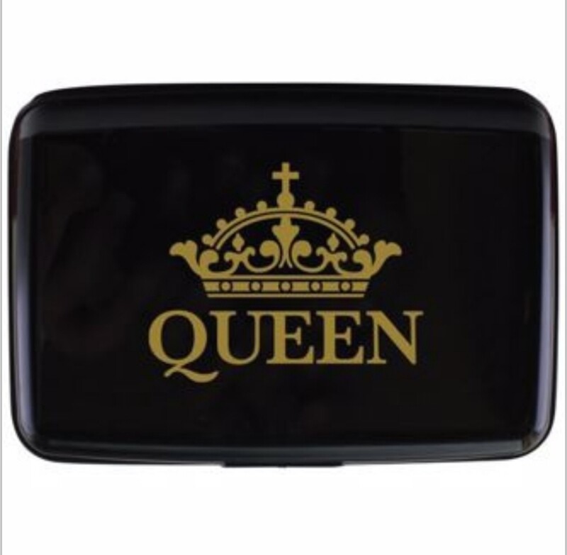Queen Card Holder