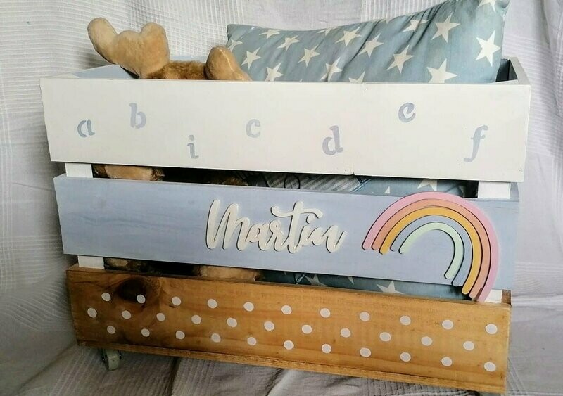Juguetero personalizado arcoiris