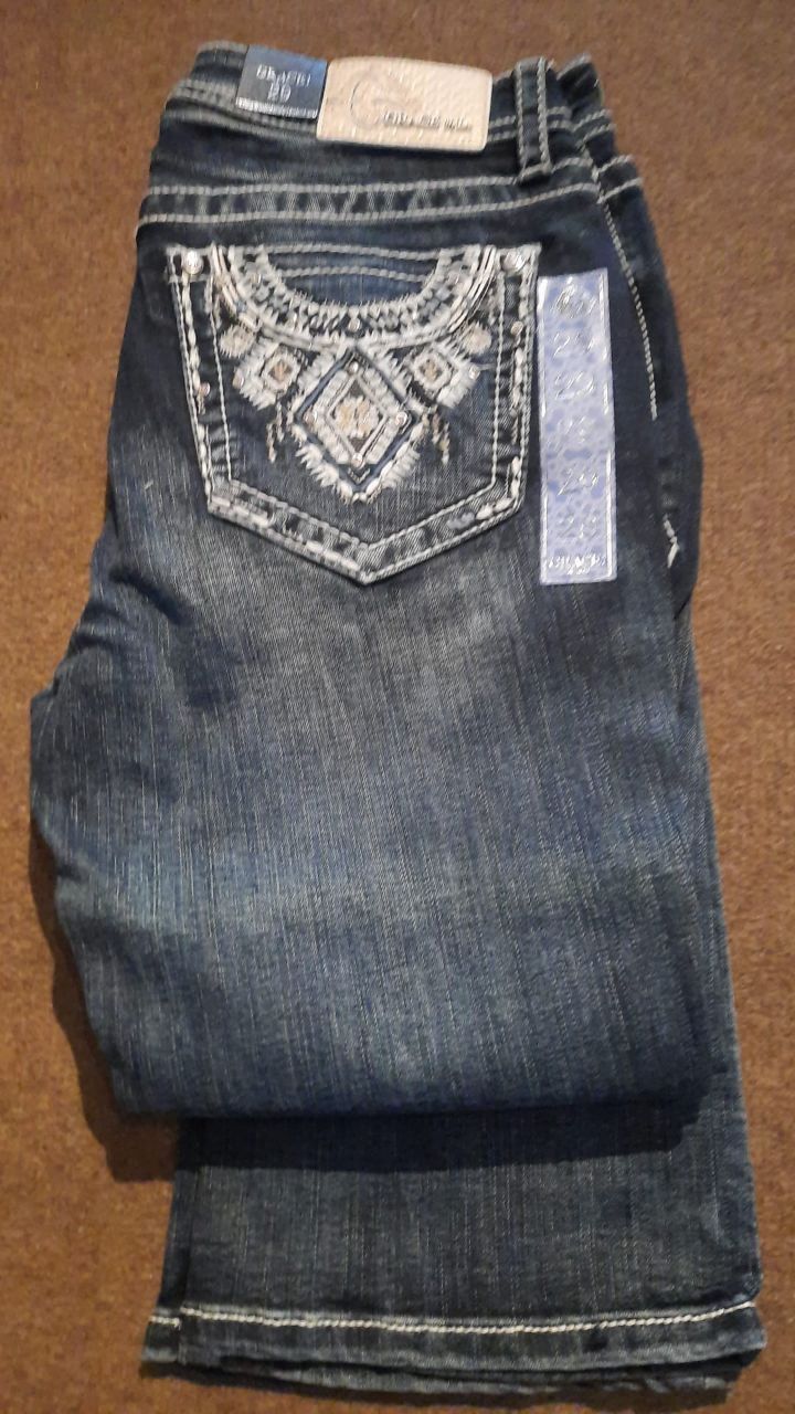 Grace in LA Bootcut stretch 2%