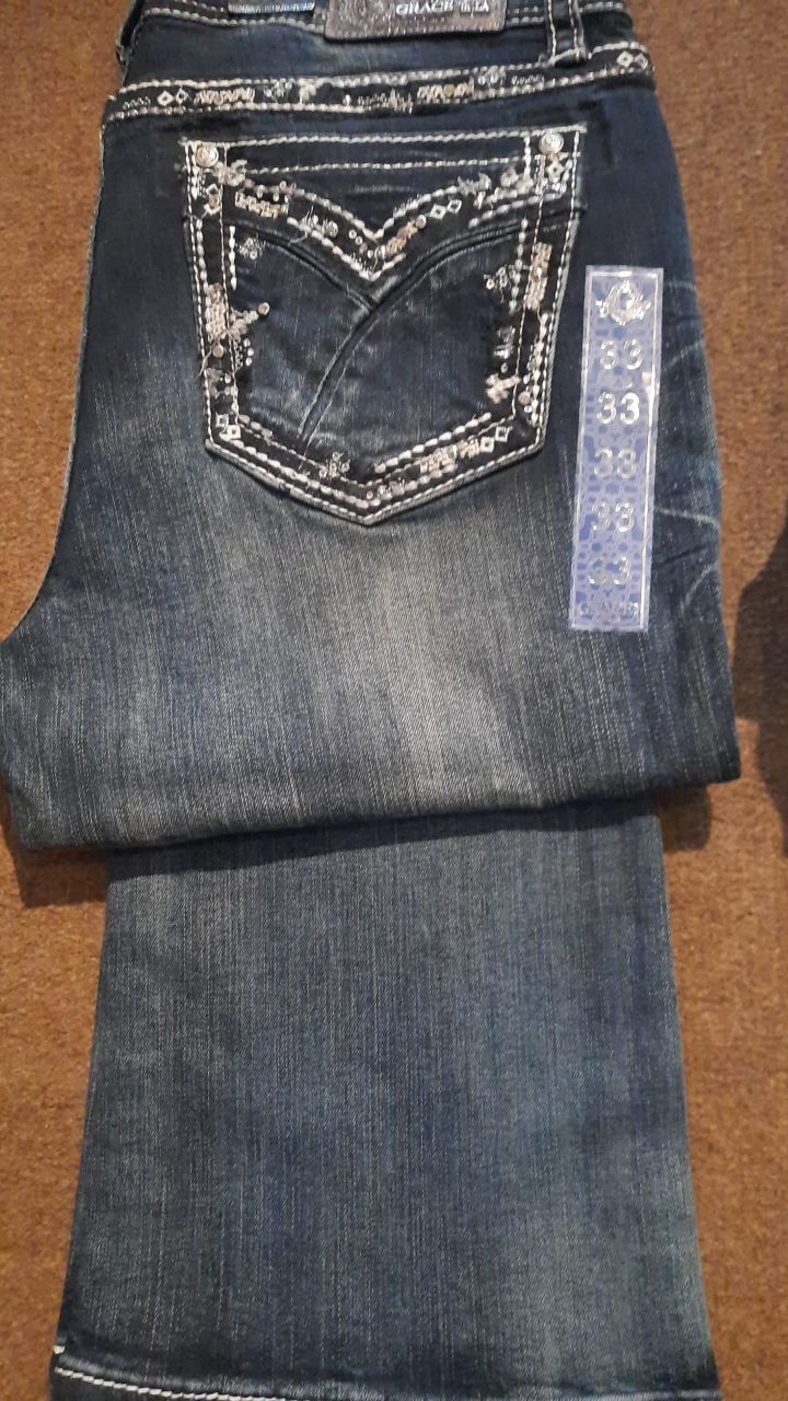 Grace in LA Bootcut stretch 2%