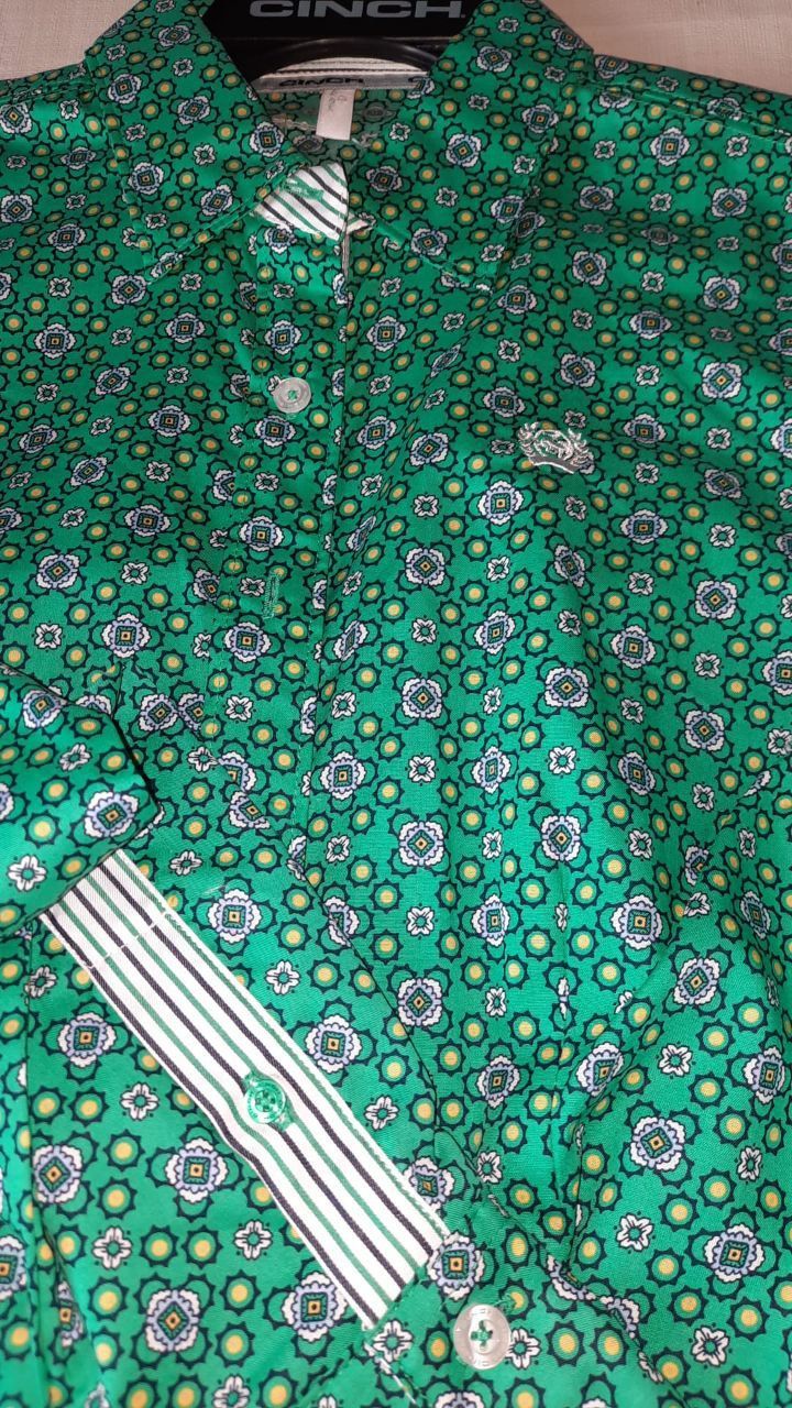 WOMEN'S SOLID BUTTON-UP SHIRT
