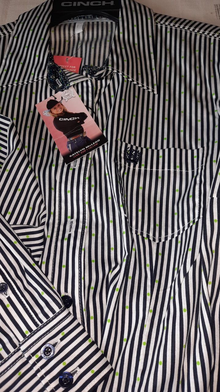 WOMEN'S SOLID BUTTON-UP SHIRT
