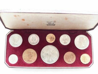 Elizabeth II Coin Sets