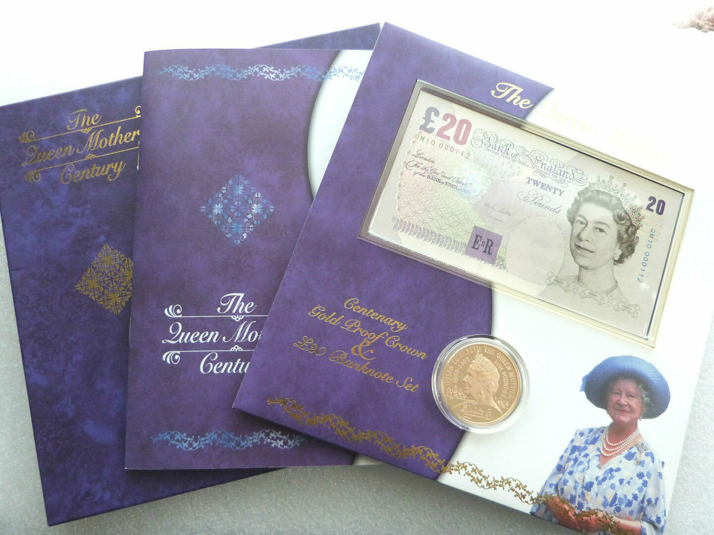 2000 Queen Mother Centenary £5 Gold Proof Coin £20 Banknote Set