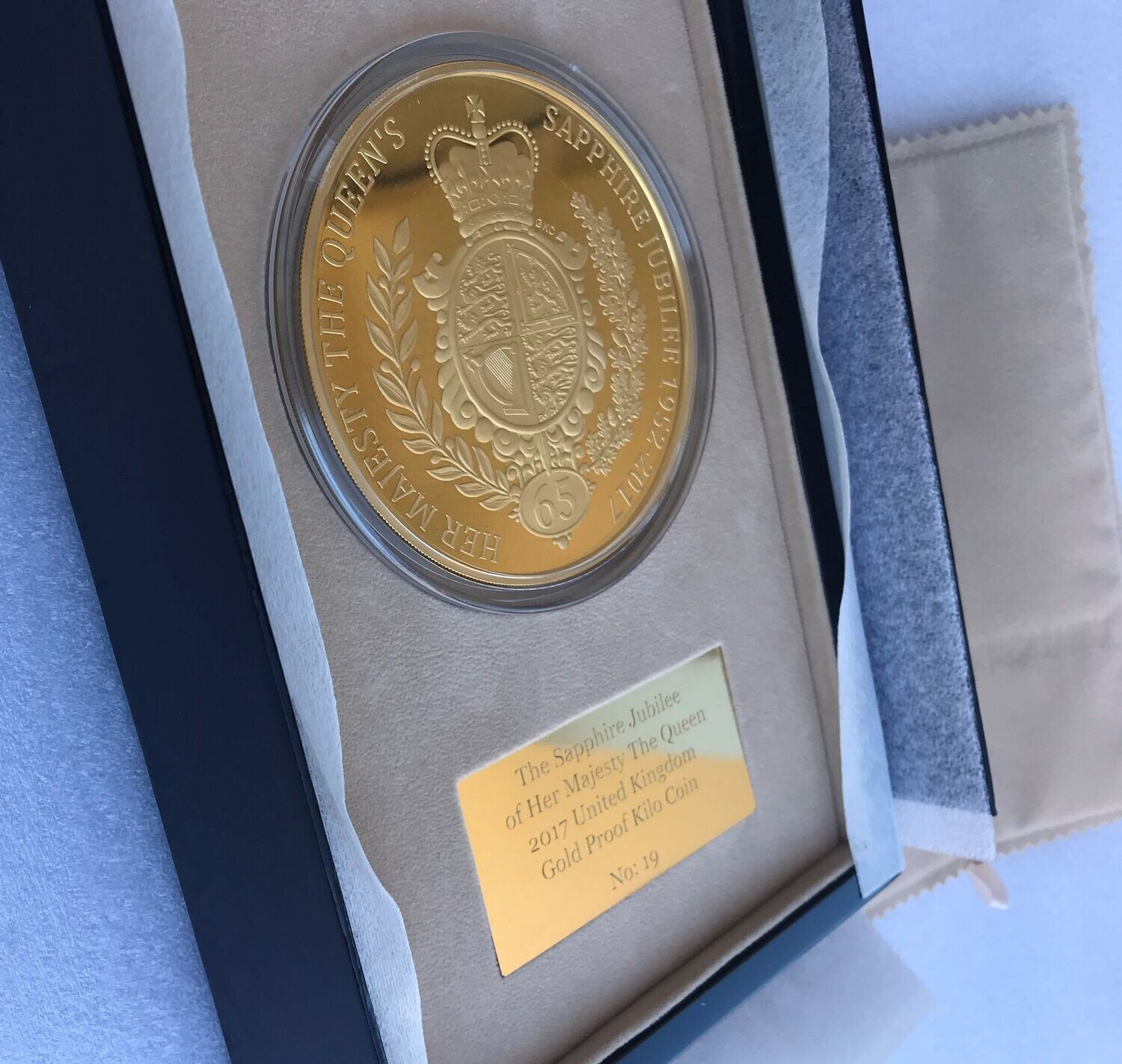2017 Sapphire Jubilee £1000 Gold Proof Kilo Coin Box Coa