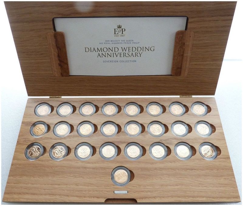 2007 Diamond Wedding Full Sovereign Gold 25 Coin Set Box Coa - Mintage 60