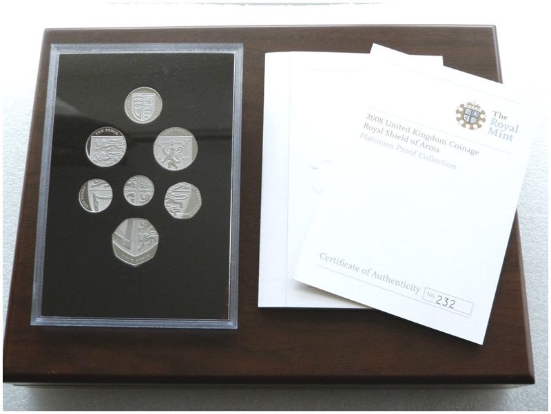 2008 Royal Shield of Arms Platinum Proof 7 Coin Set Box Coa