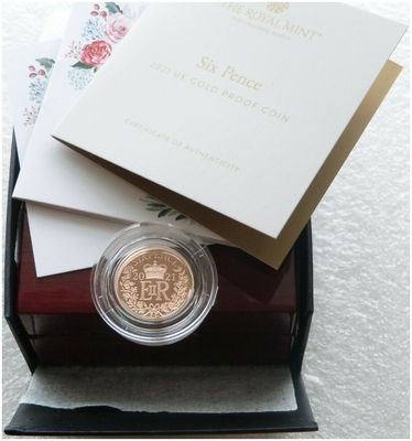 2021 Elizabeth II Christmas 6D Six Pence Red Gold Proof Coin Box Coa