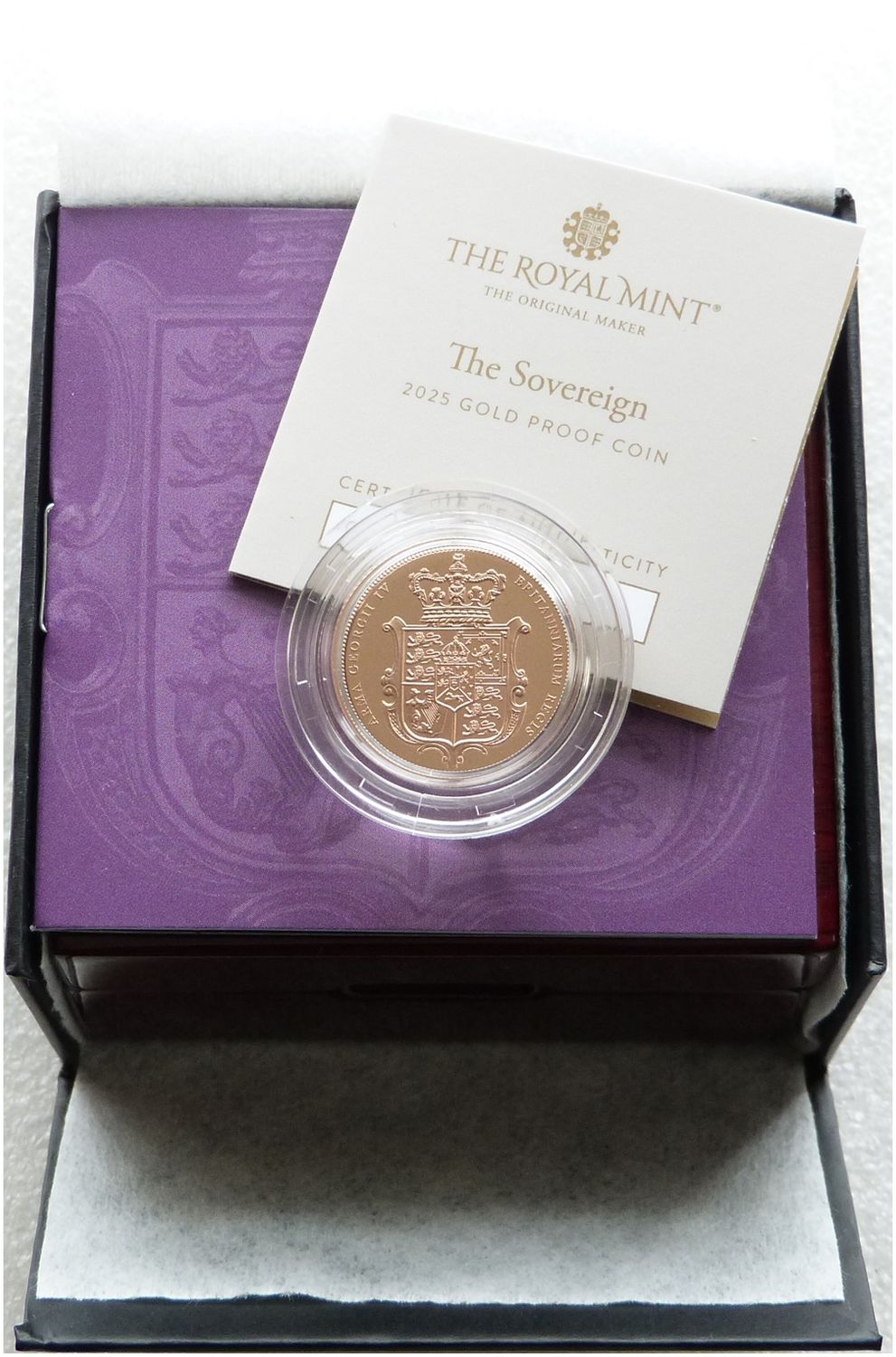 2025 Royal Arms Full Sovereign Gold Proof Coin Box Coa