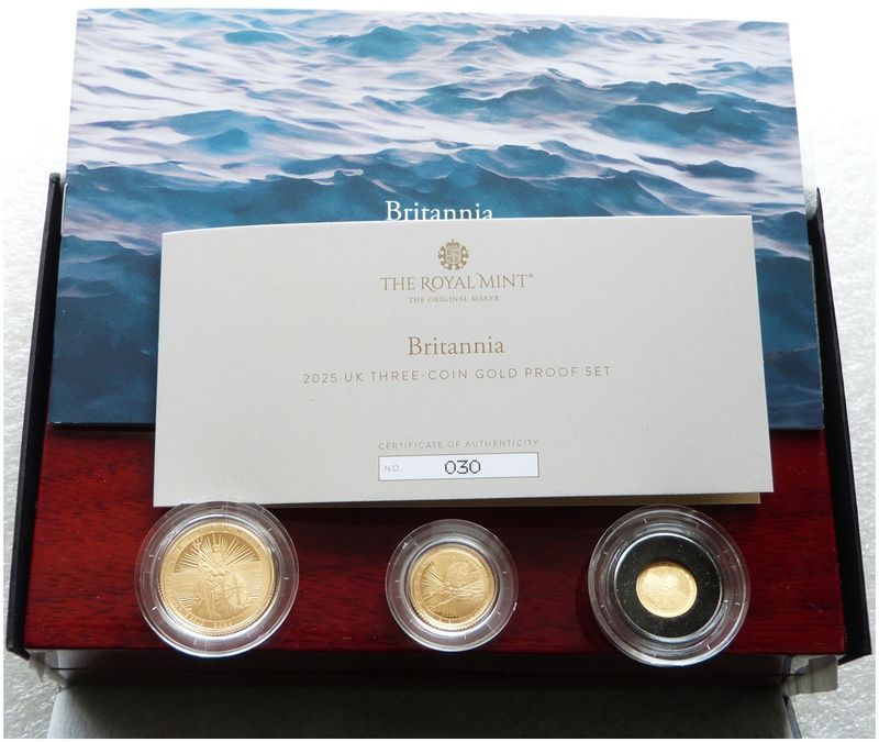 2025 Britannia Gold Proof 3 Coin Set Box Coa - Mintage 125 2025 Britannia Gold Proof 3 Coin Set Box Coa - Mintage 125