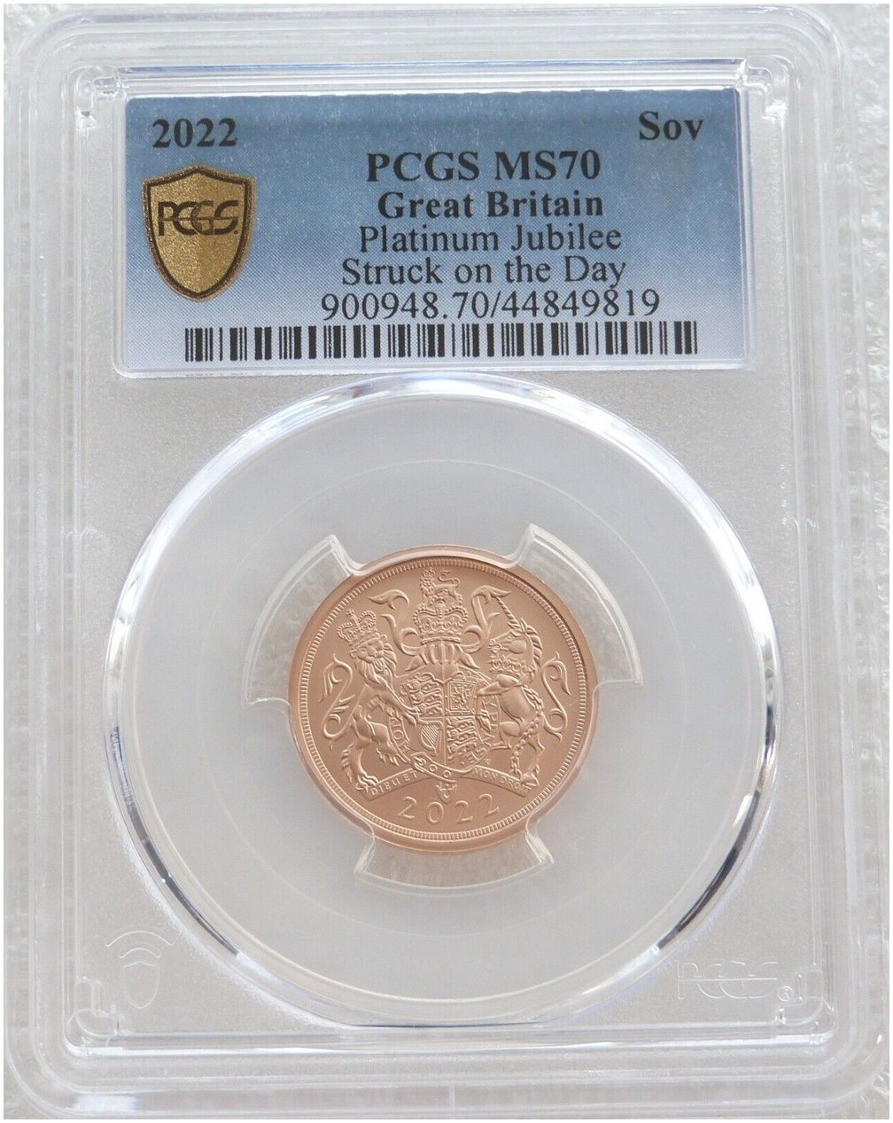 2022 Struck on the Day Platinum Jubilee Full Sovereign Gold Matte Coin PCGS MS70 - Plain Edge 2022 Struck on the Day Platinum Jubilee Full Sovereign Gold Matte Coin PCGS MS70 - Plain Edge