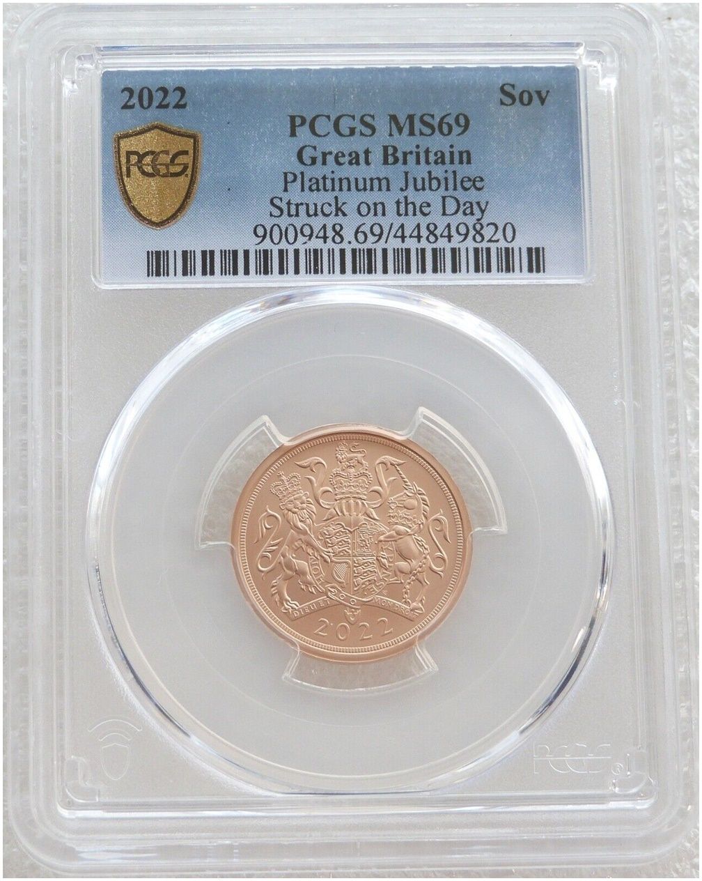 2022 Struck on the Day Platinum Jubilee Full Sovereign Gold Matte Coin PCGS MS69 - Plain Edge 2022 Struck on the Day Platinum Jubilee Full Sovereign Gold Matte Coin PCGS MS69 - Plain Edge
