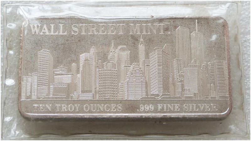 Wall Street Mint Twin Towers in the Skyline .999 Silver 10oz Bar Ingot Sealed Wall Street Mint Twin Towers in the Skyline .999 Silver 10oz Bar Ingot Sealed