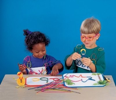 Kids playing with WIKKI