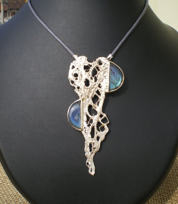 Pendentif "Equilibre" en argent massif et labradorites