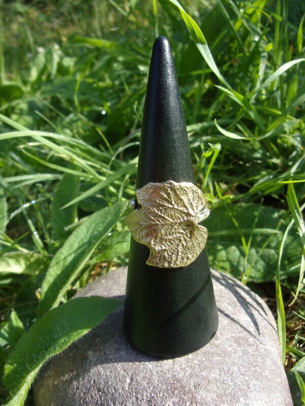 Bague feuille de houblon en laiton massif sur argent 925