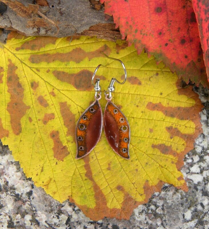 Boucles d'oreilles "ailes d'insecte" marron et prange