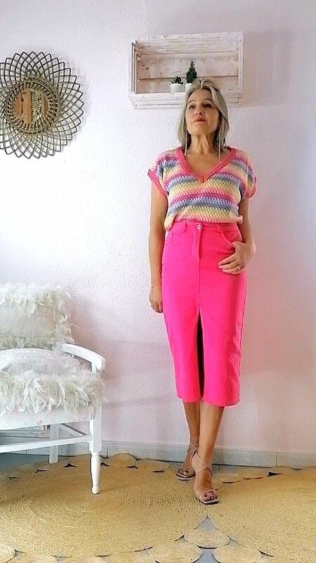 FALDA MIDI DENIM FUCSIA