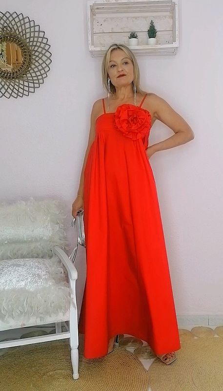 VESTIDO FLOR ROJO