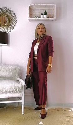 BLAZER BURDEOS RAYA DIPLOMATICA