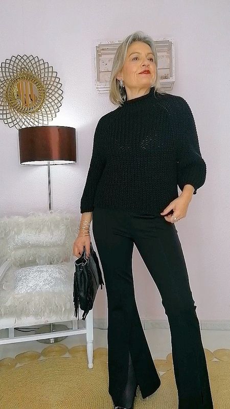 JERSEY CALADO CUELLO PERKINS NEGRO