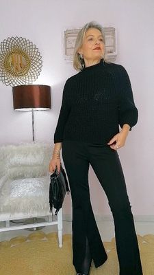 JERSEY CALADO CUELLO PERKINS NEGRO