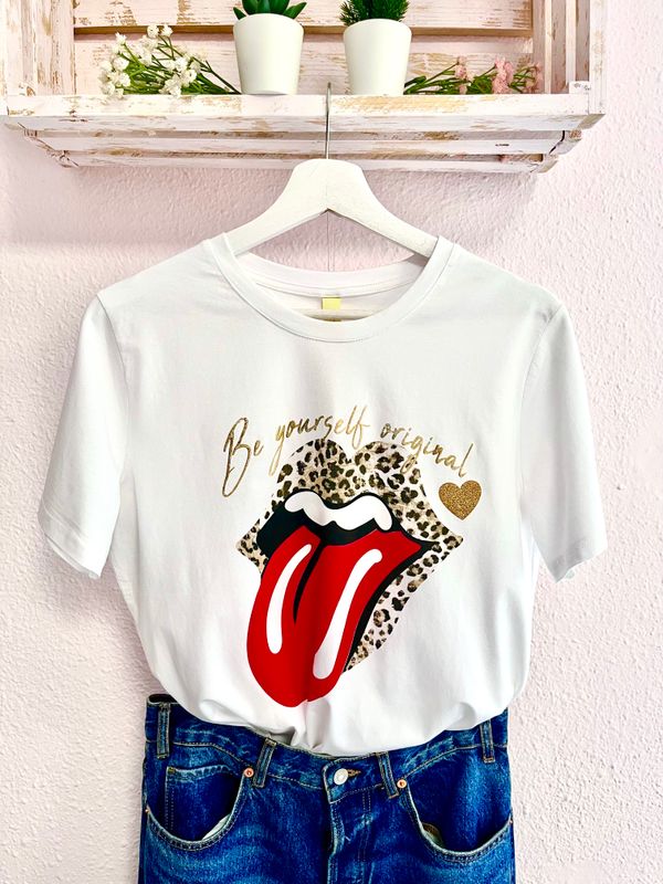 CAMISETA ANIMAL PRINT ROJO