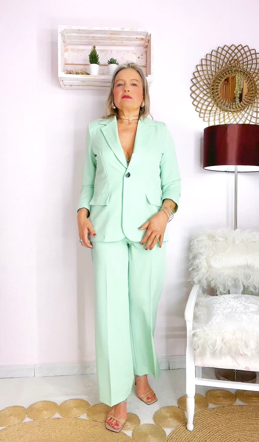 CONJUNTO TRAJE  BOTON VERDE