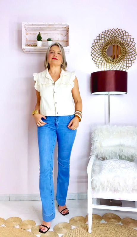 CHALECO DENIM VOLANTES BEIGE