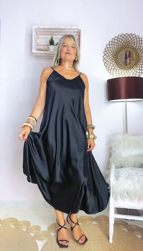 VESTIDO LENCERO NEGRO