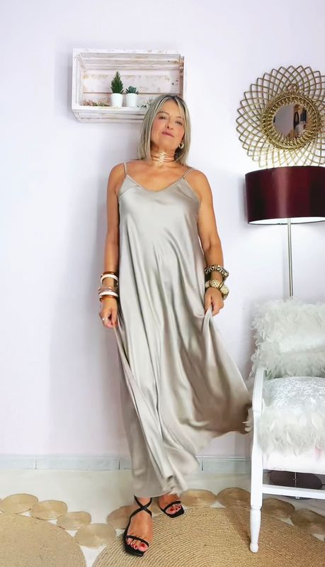 VESTIDO LENCERO CHAMPAN