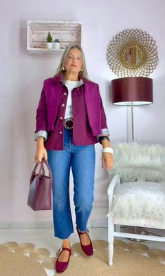 TRENCH  CORTO  DETALLE GALES BURDEOS