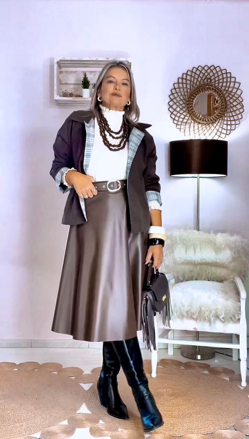 FALDA MIDI  POLIPIEL CHOCOLATE