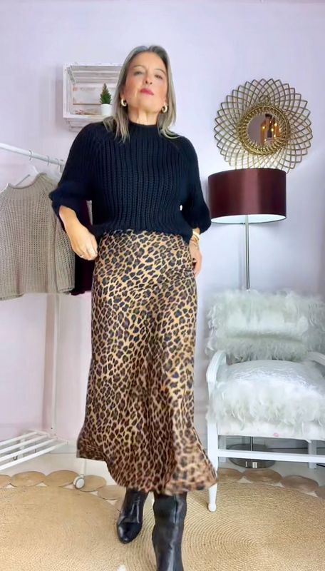 JERSEY PUNTO GRUESO CUELLO PERKINS NEGRO