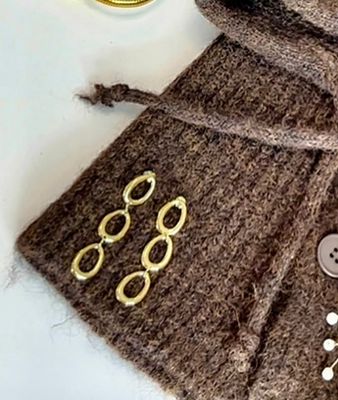 PENDIENTES ACERO DORADO