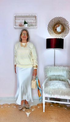 FALDA MIDI SATINADA BLANCA