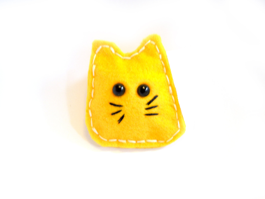 Felt Cat - Warm Yellow