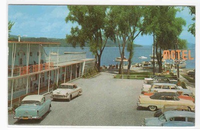 Lake Front Motel Cars Cooperstown New York 1960 postcard