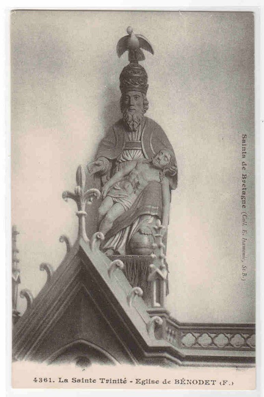 Le Sainte Trinite Eglise de Benodet  Bretagne France postcard
